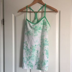 Lululemon Power Pose tank